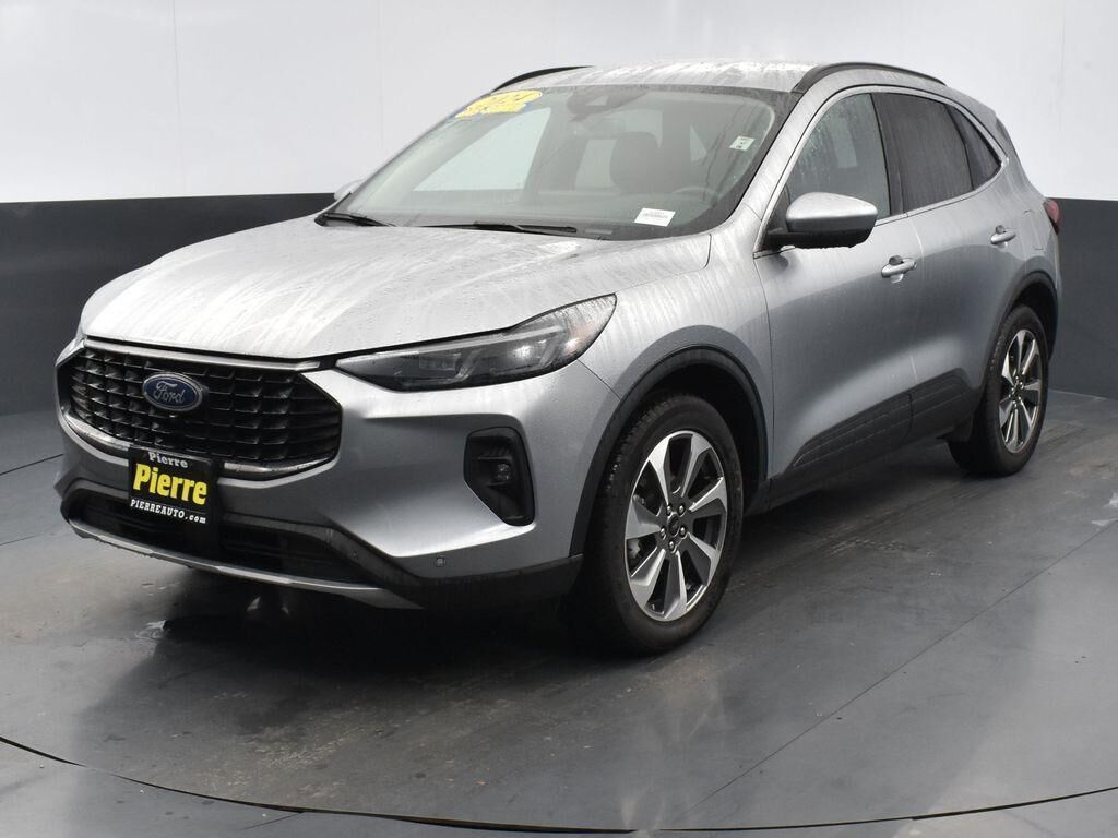 2024 FORD Escape