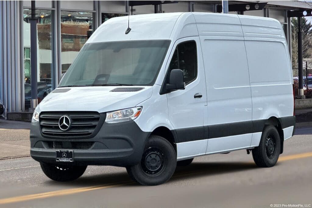2025 MERCEDES-BENZ Sprinter