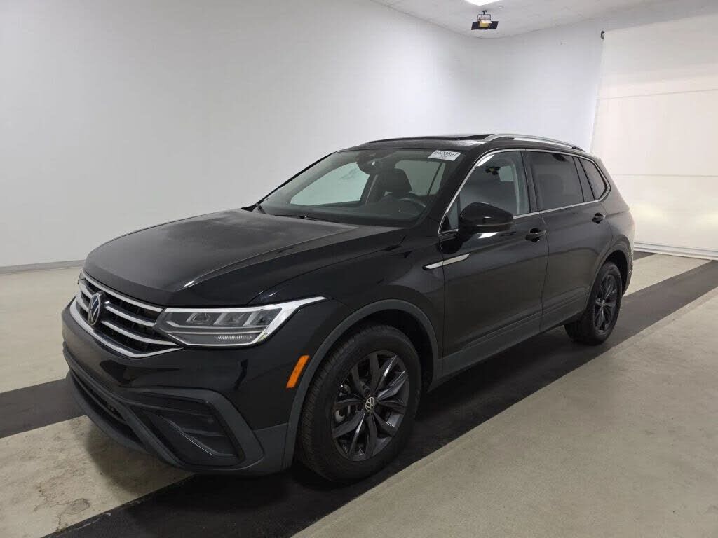 2022 VOLKSWAGEN Tiguan
