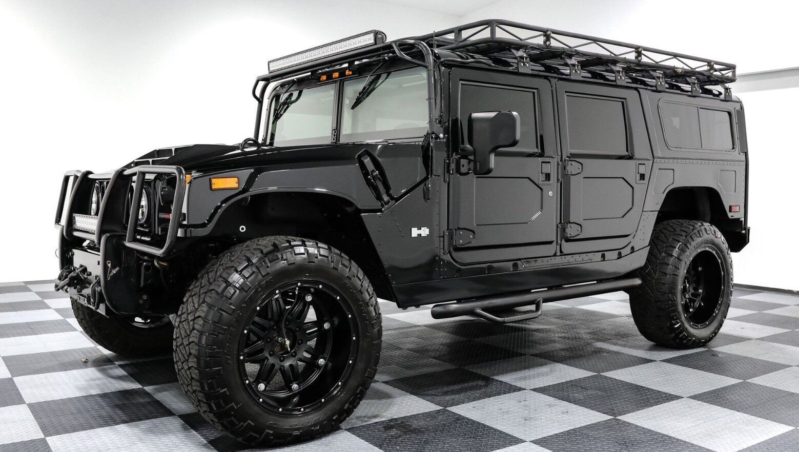 HUMMER H1