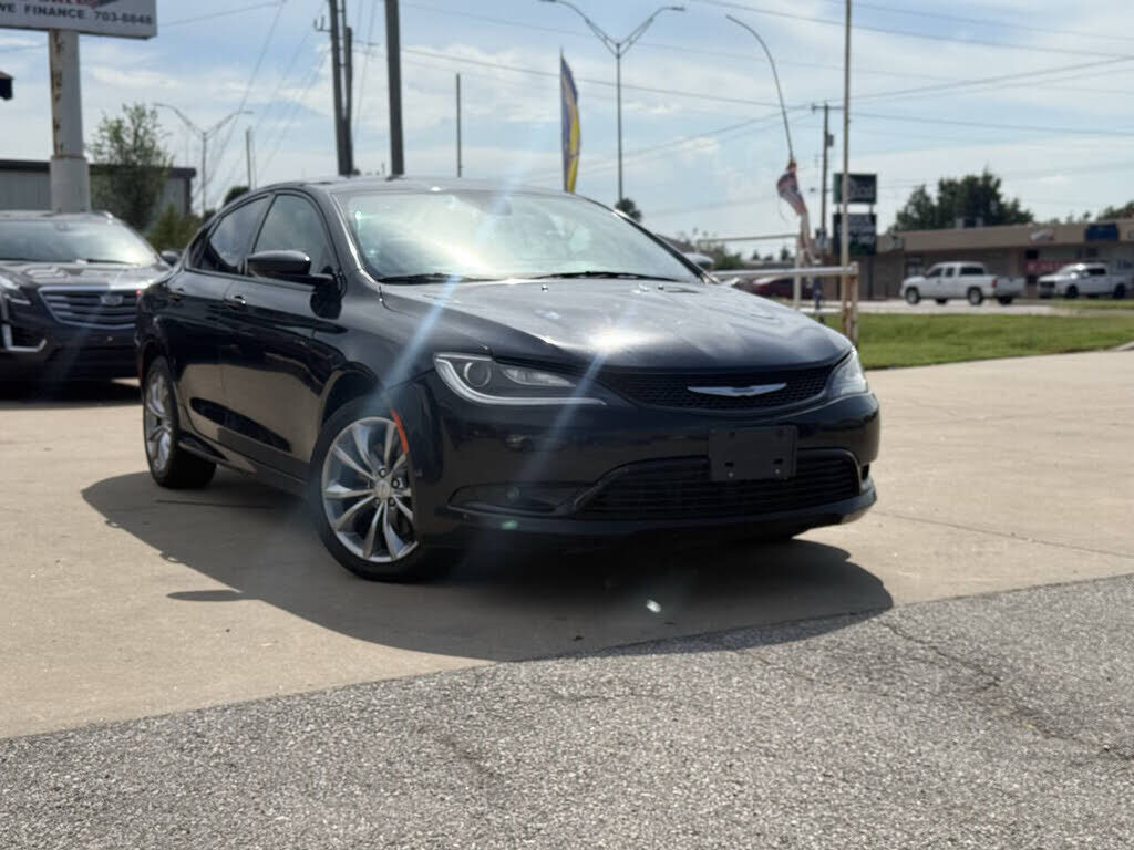 2015 CHRYSLER 200