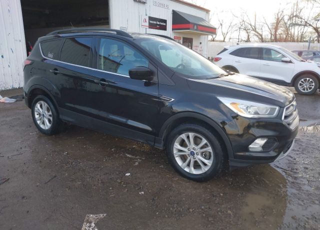 2017 FORD Escape