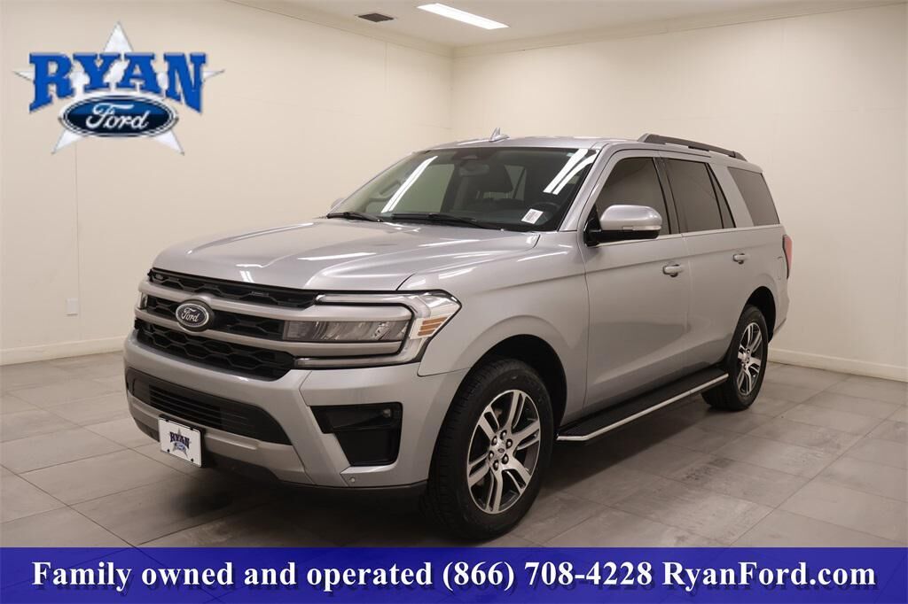 2023 FORD Expedition
