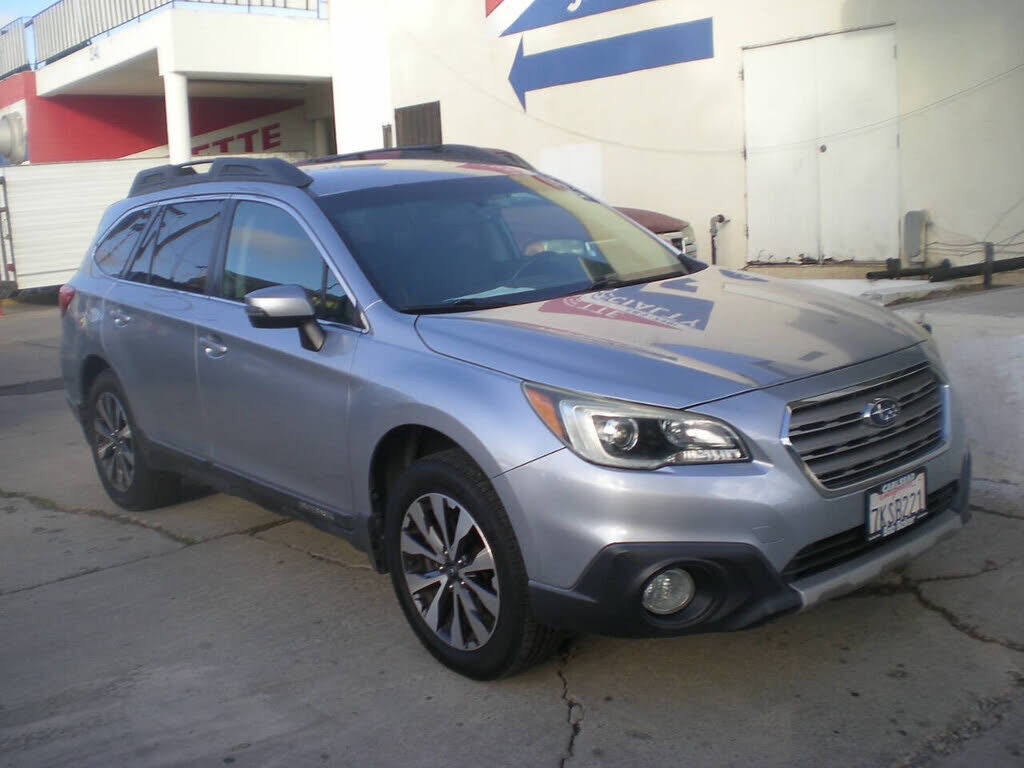 2015 SUBARU Outback