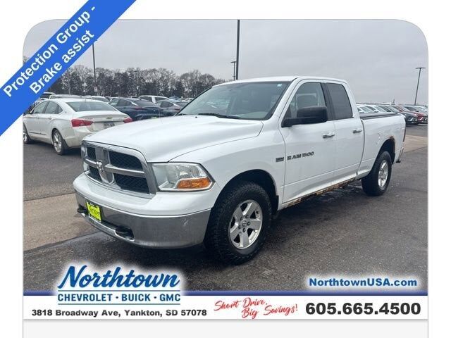 2012 DODGE Ram