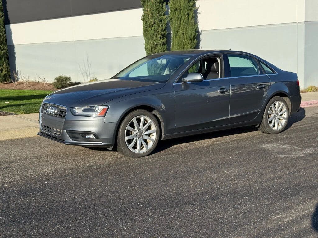 2013 AUDI A4