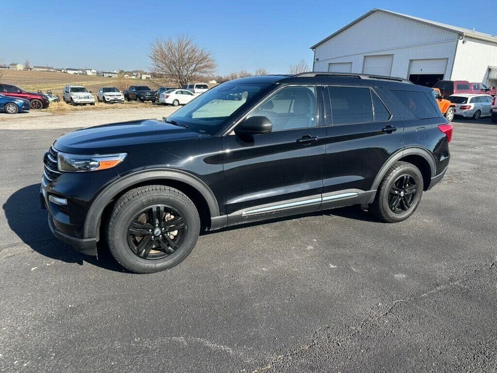 2020 FORD Explorer