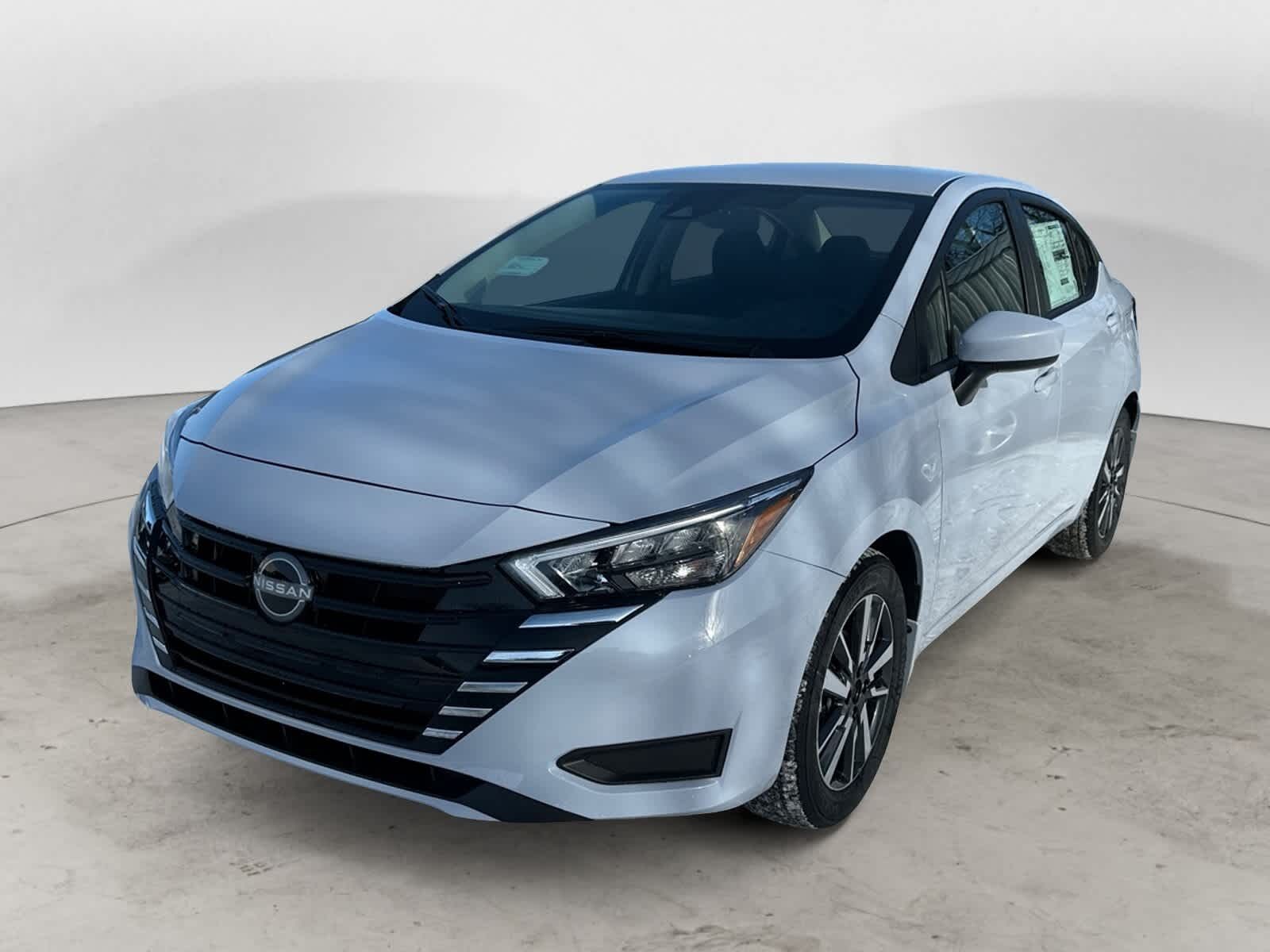 2025 NISSAN Versa