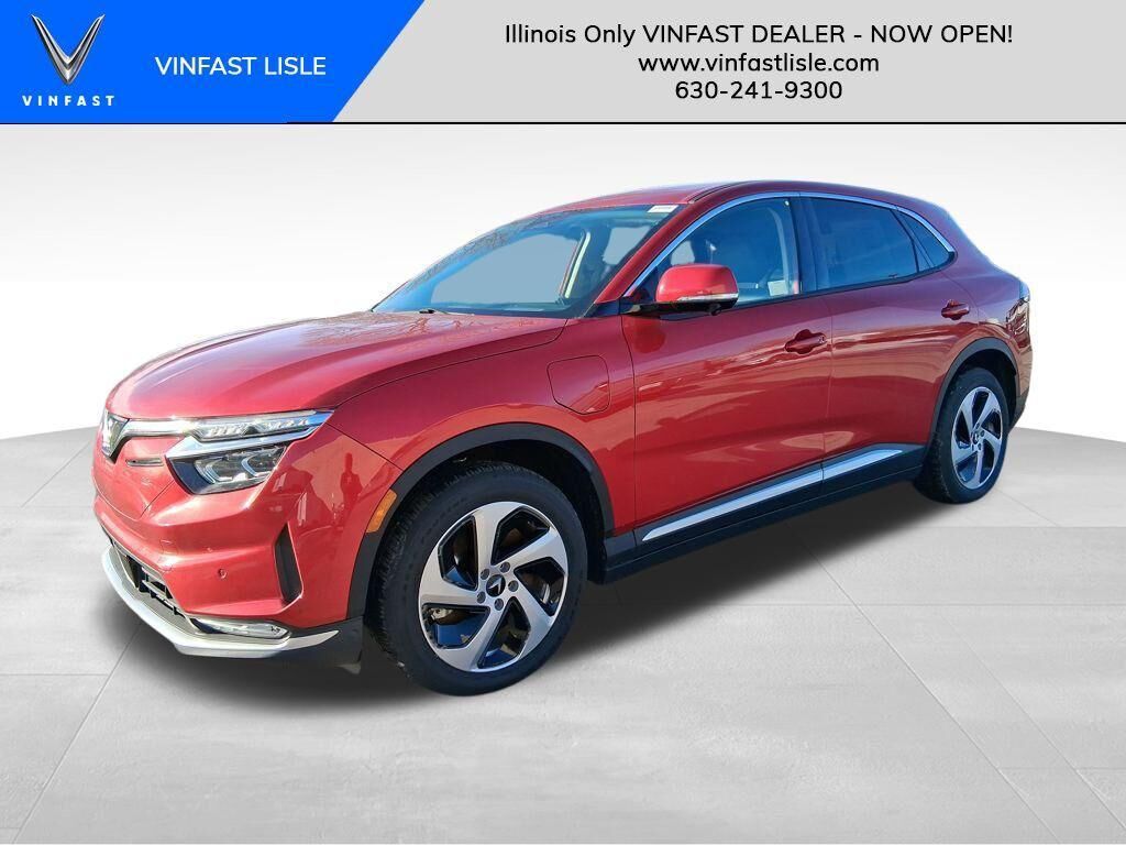2025 VINFAST VF 8