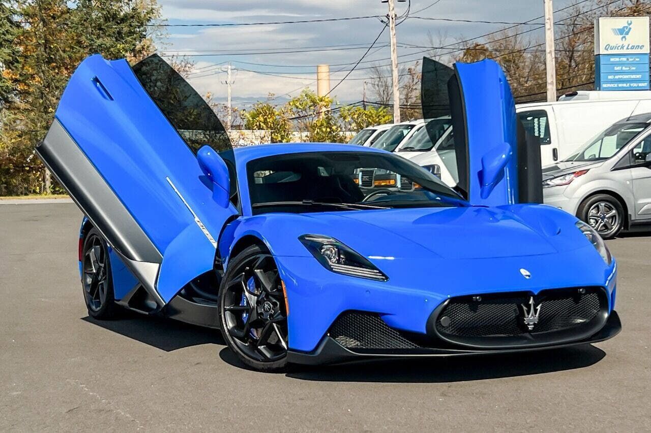 2022 MASERATI MC20