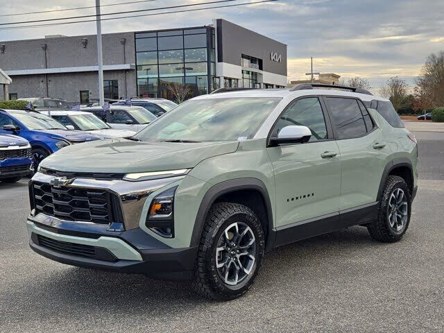 2025 CHEVROLET Equinox