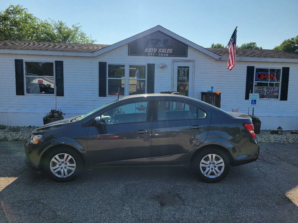 2017 CHEVROLET Sonic