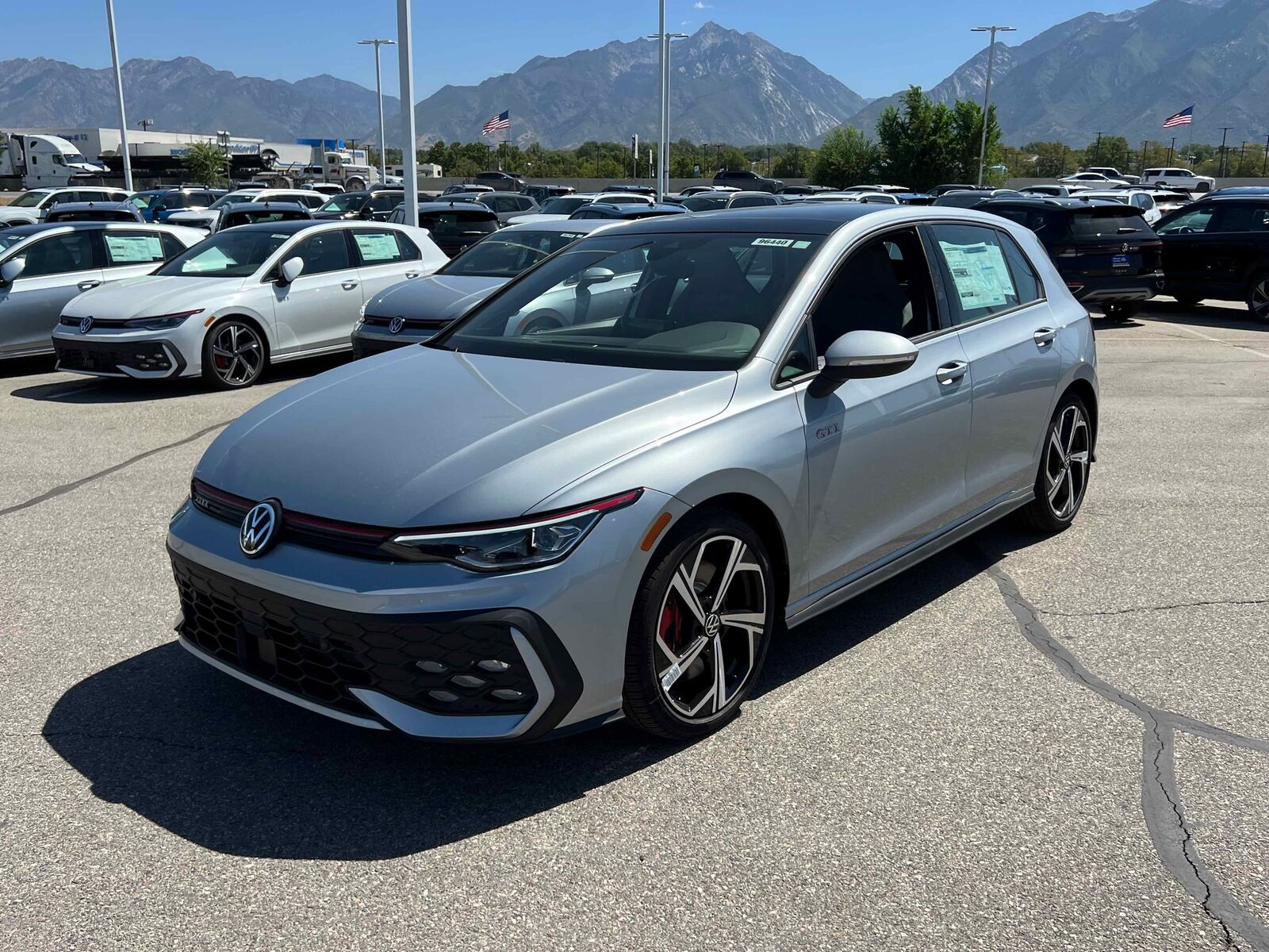 2025 VOLKSWAGEN Golf GTI