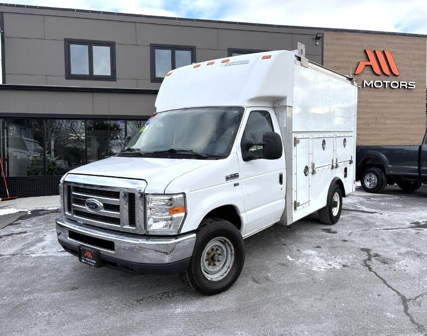 Ford E-350
