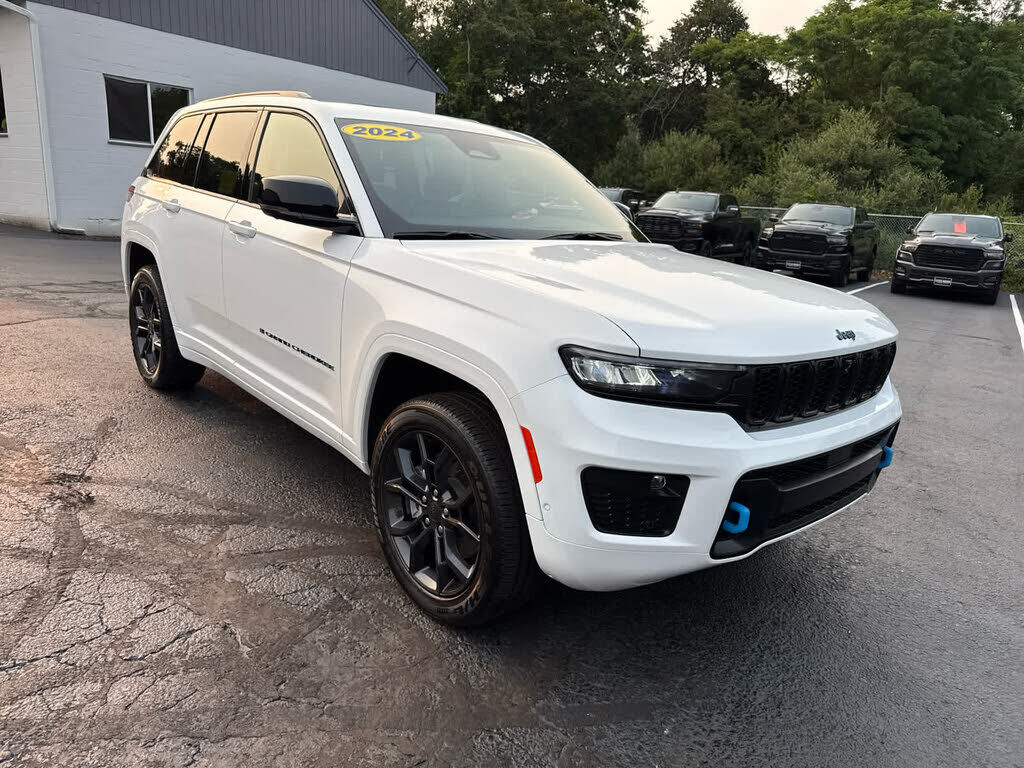 2024 JEEP Grand Cherokee