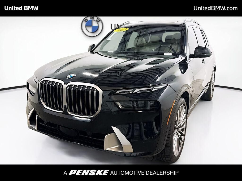 2023 BMW X7