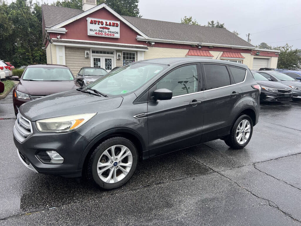 2017 FORD Escape