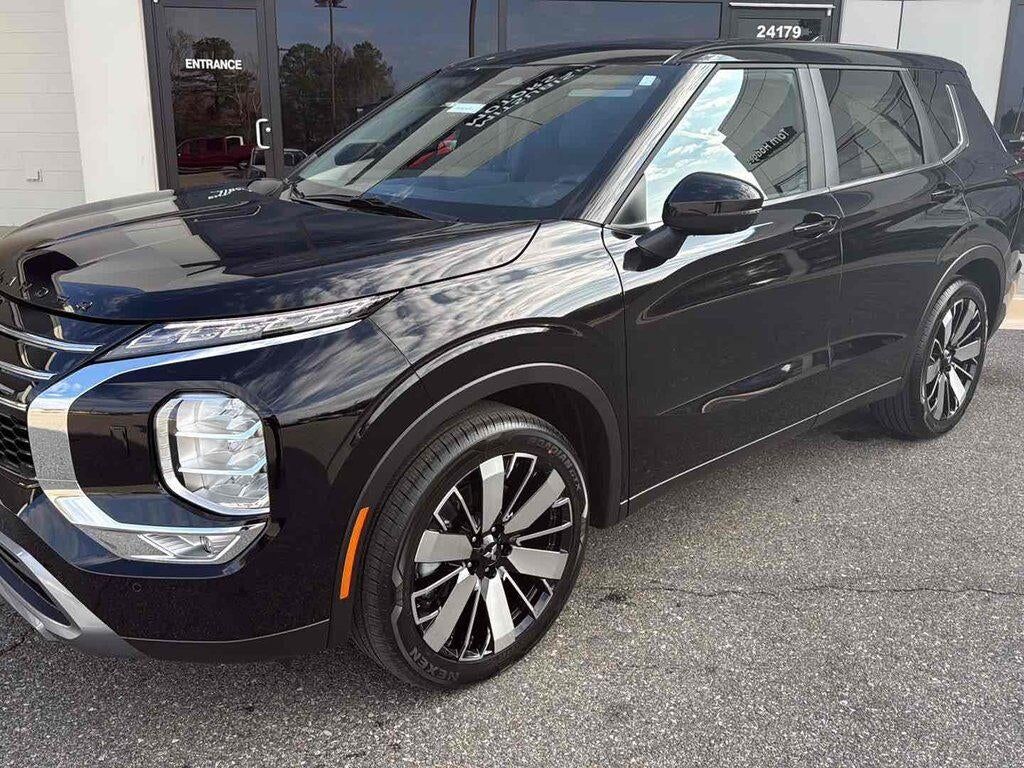 2026 MITSUBISHI Outlander