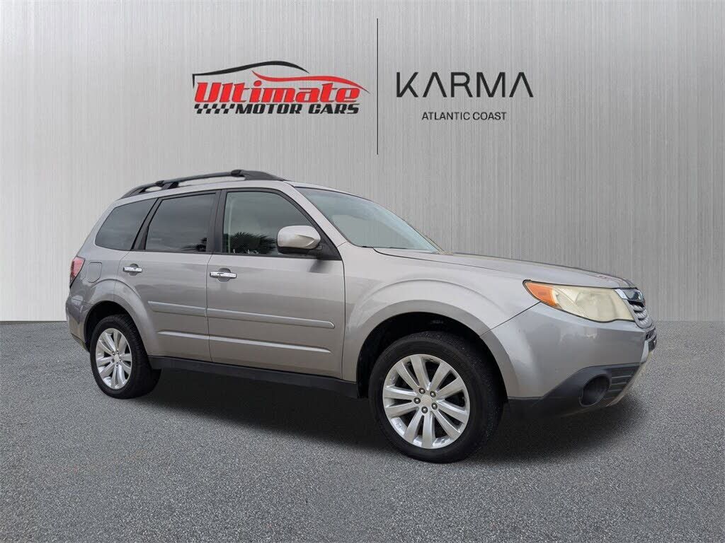 2011 SUBARU Forester