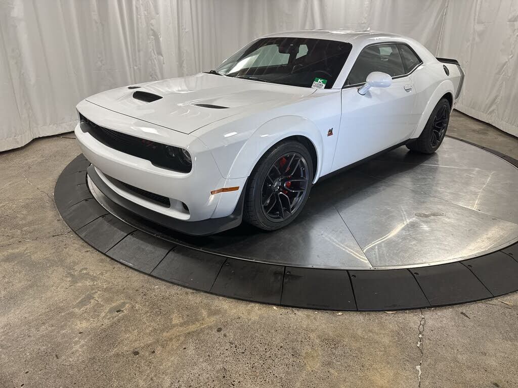 2019 DODGE Challenger