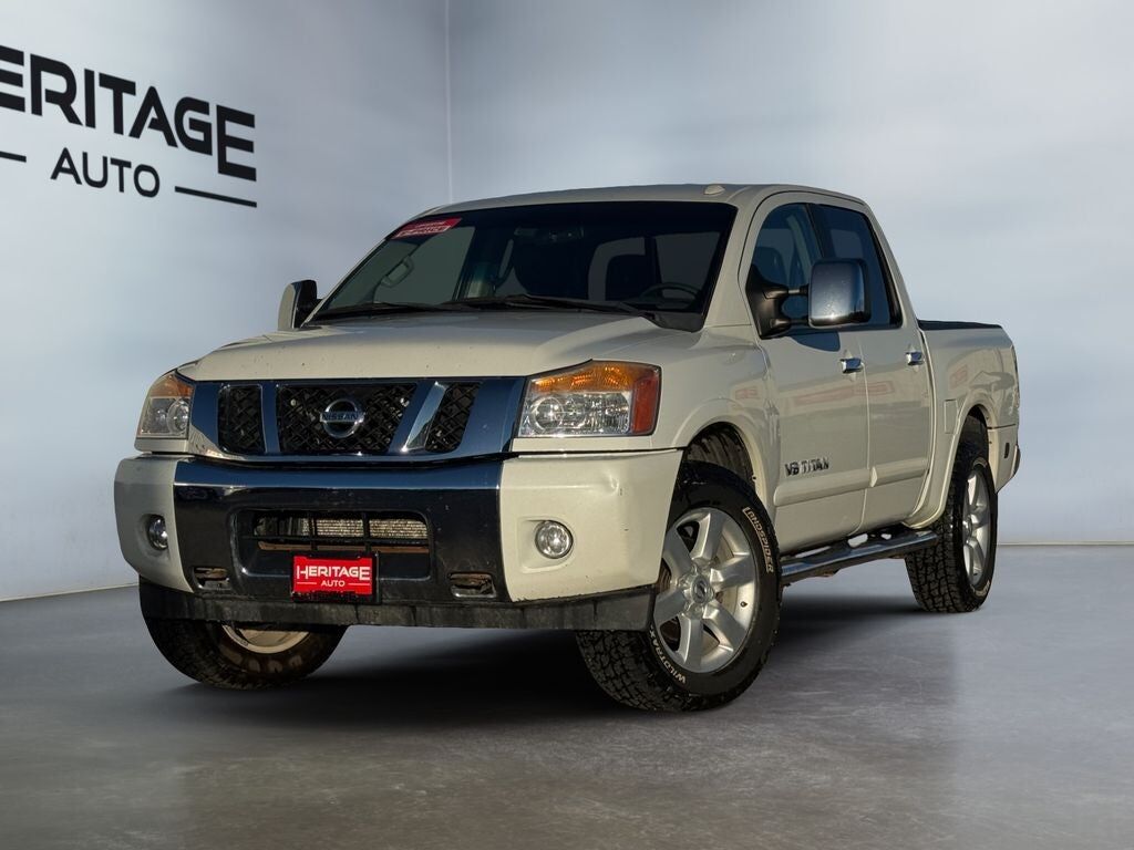 2014 NISSAN Titan
