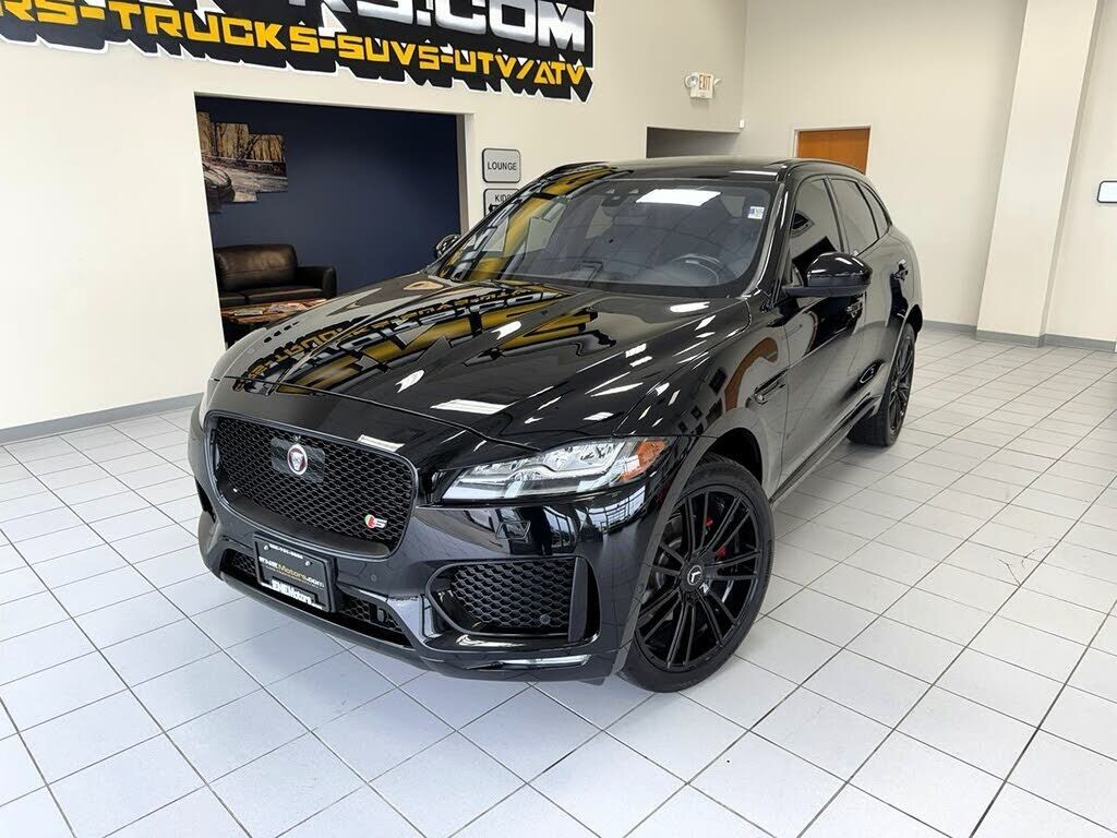 2019 JAGUAR F-Pace