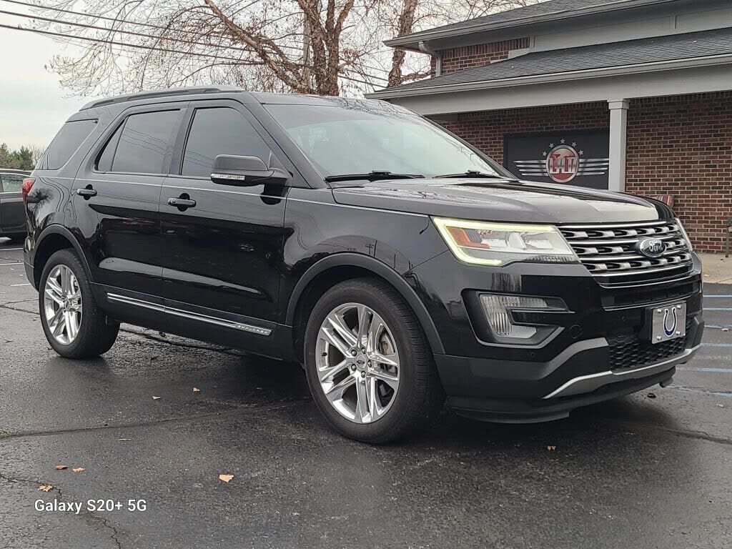 2017 FORD Explorer