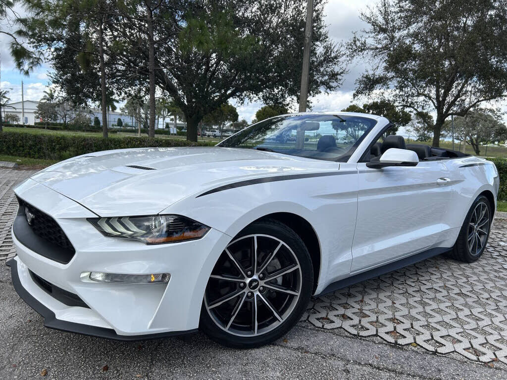 2018 FORD Mustang