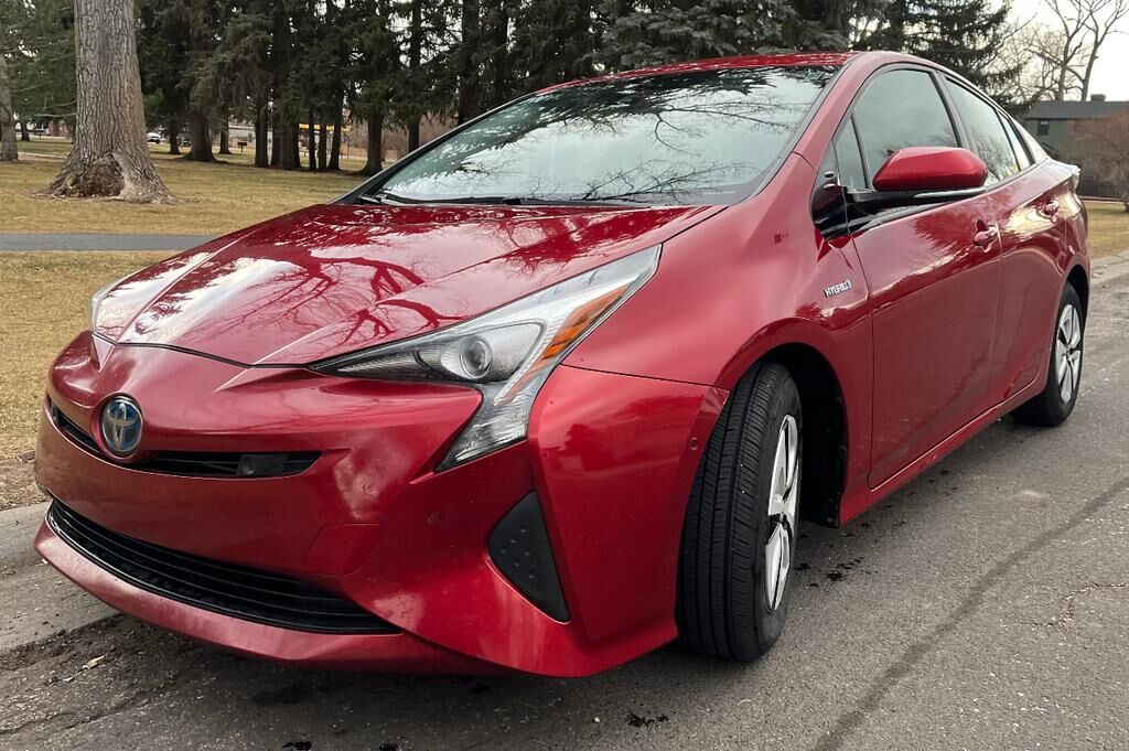 2018 TOYOTA PRIUS