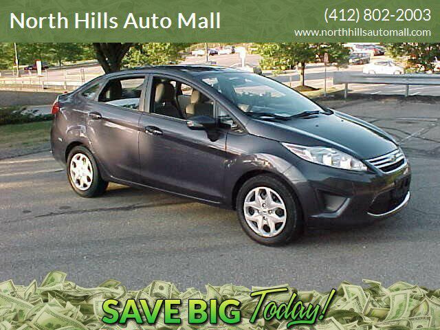 2013 FORD Fiesta