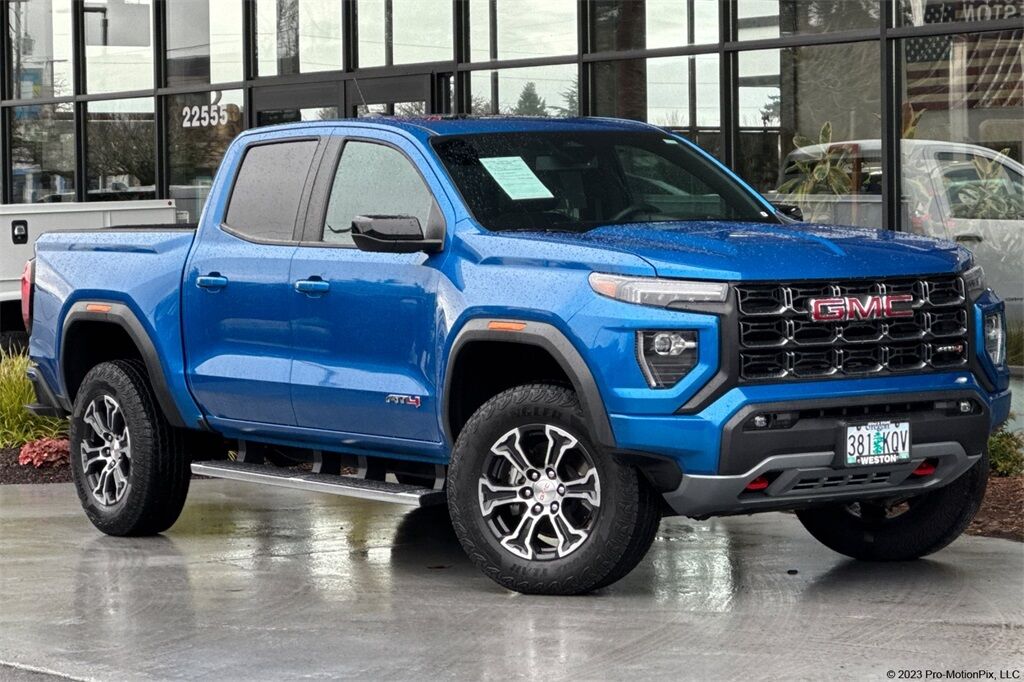 2023 GMC Canyon