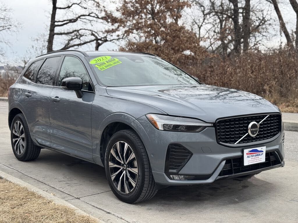 2023 VOLVO XC60