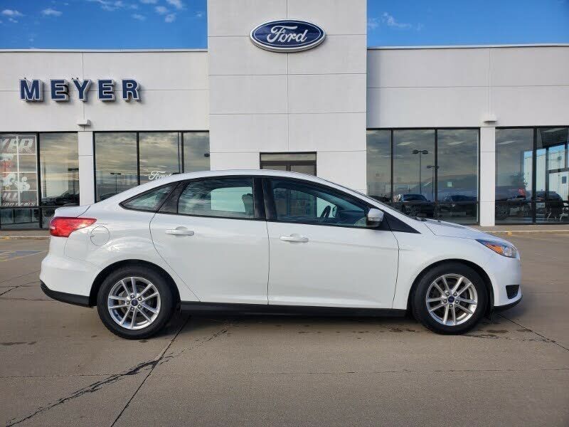 2016 FORD Focus