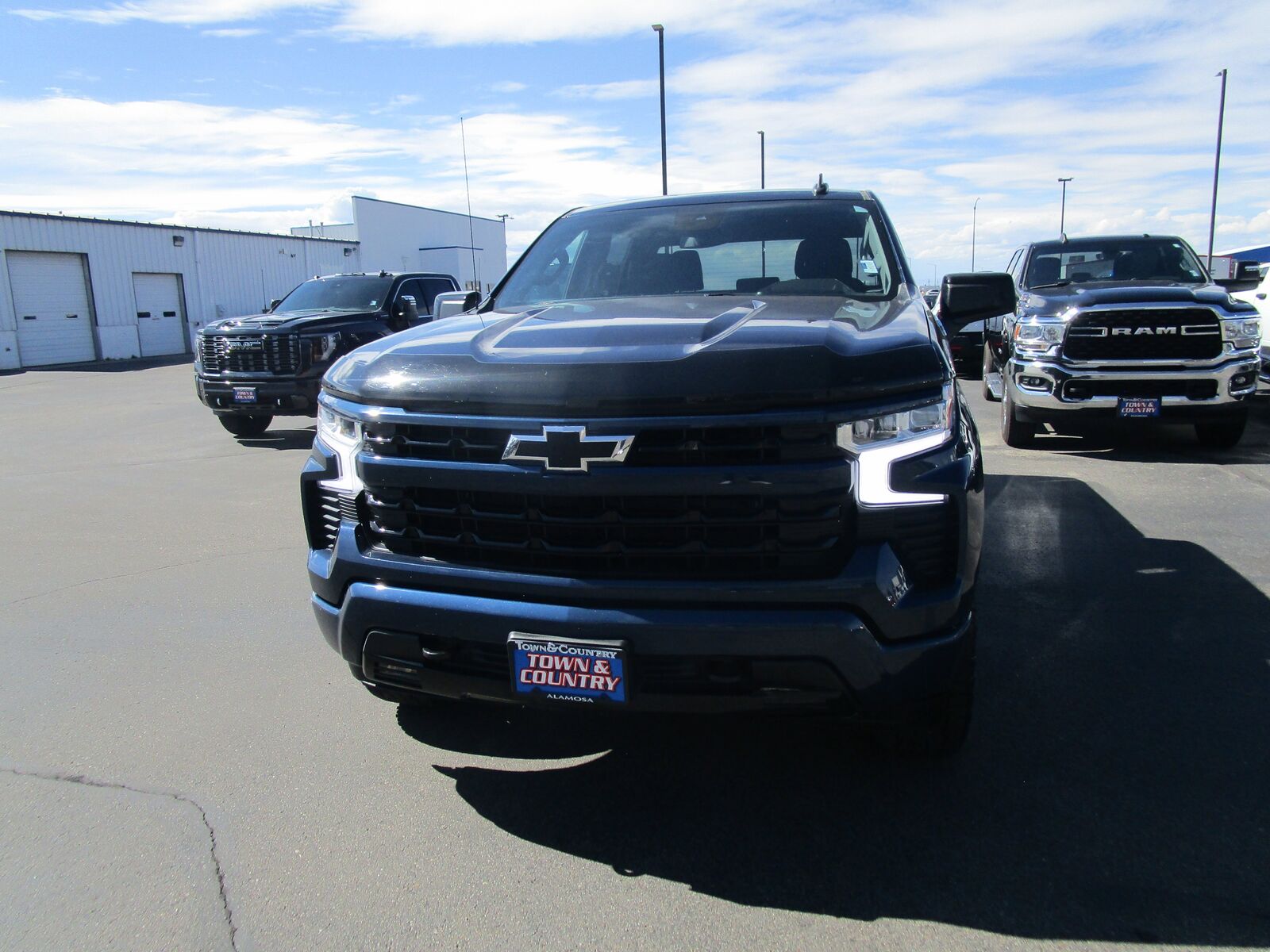 2023 CHEVROLET Silverado