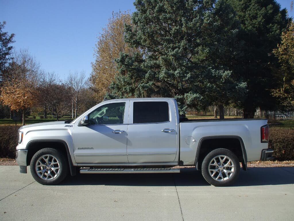 2017 GMC Sierra