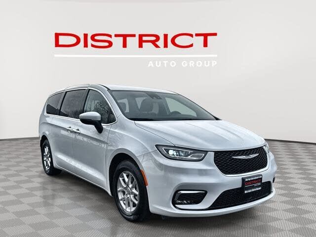 2023 CHRYSLER Pacifica