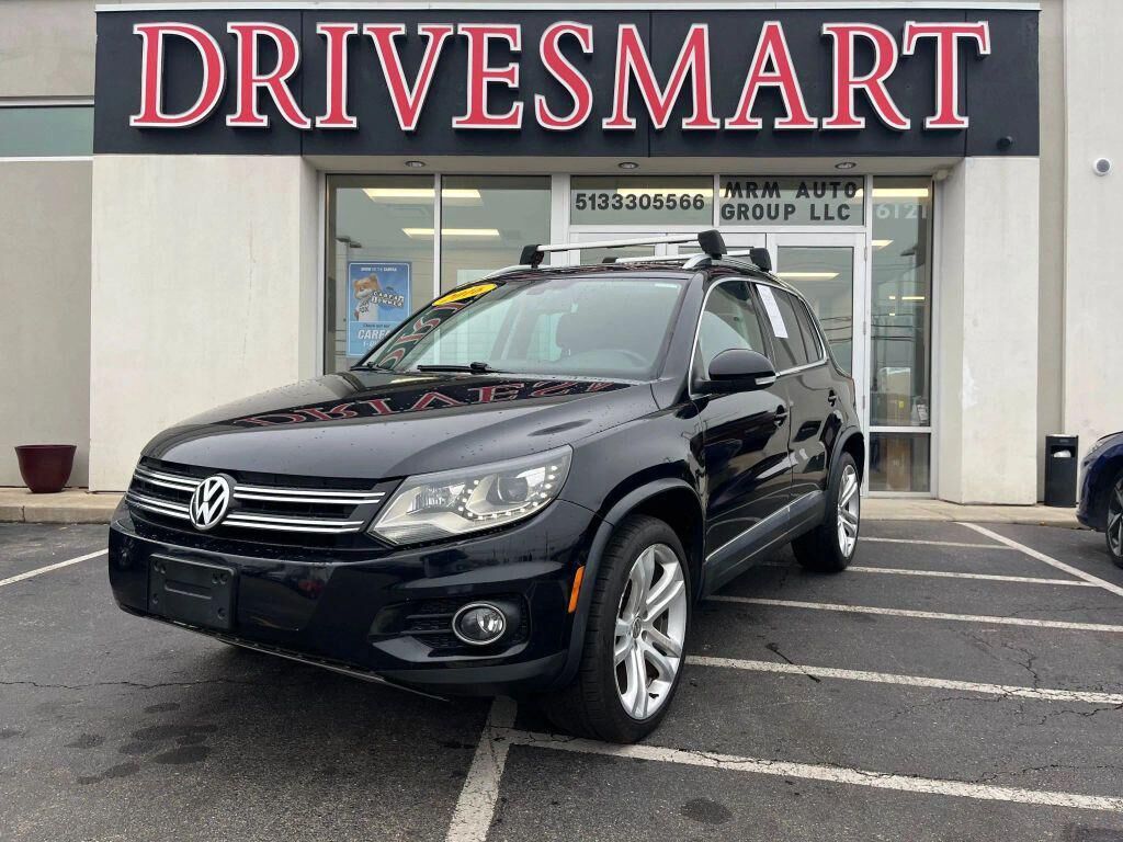 2016 VOLKSWAGEN Tiguan