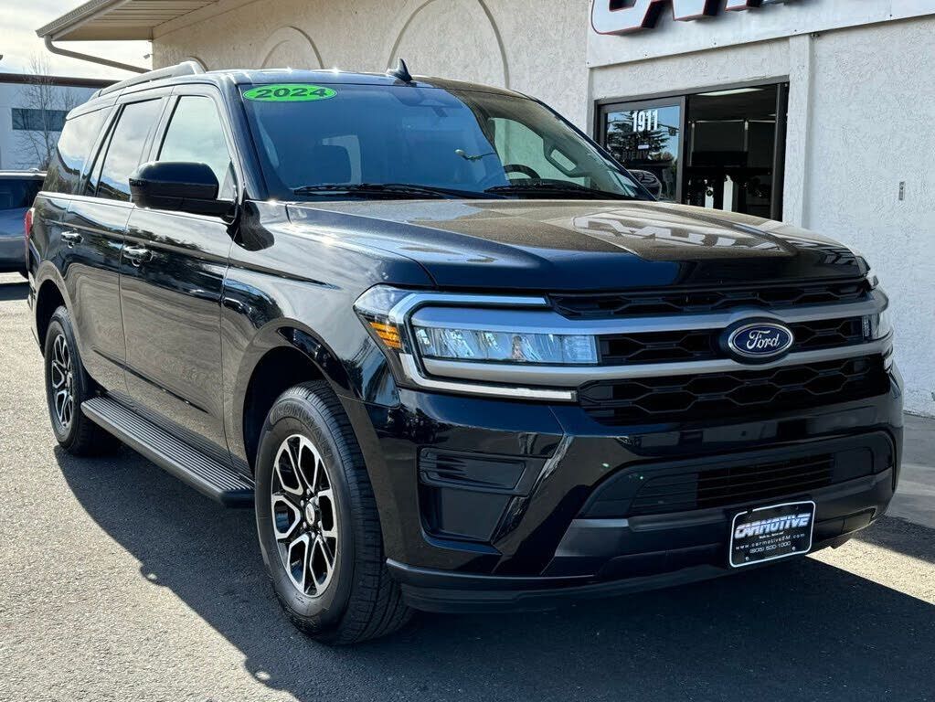 2024 FORD Expedition