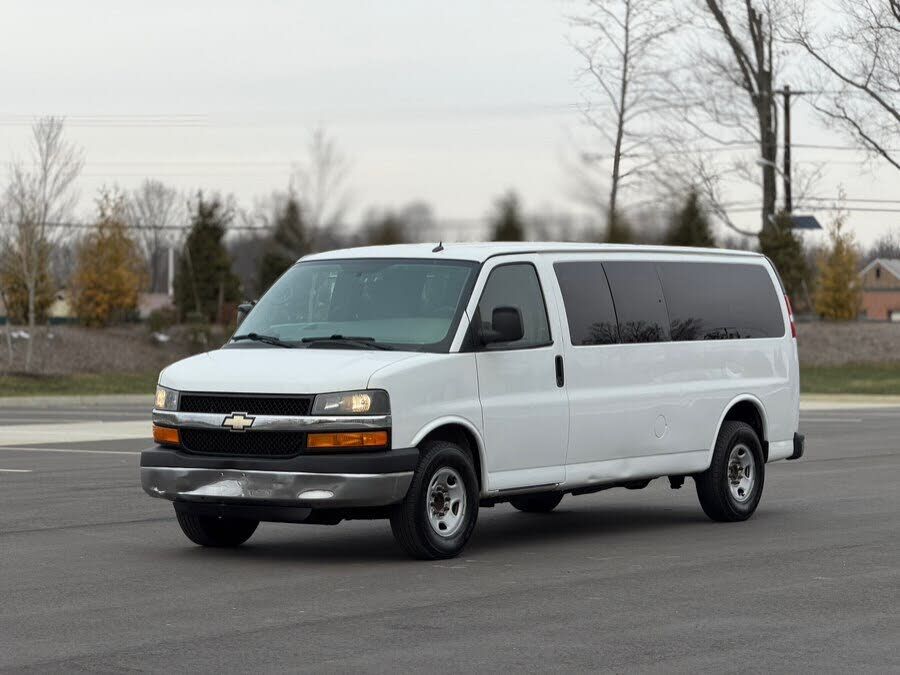 2014 CHEVROLET Express