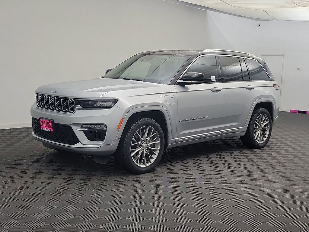 2022 JEEP Grand Cherokee