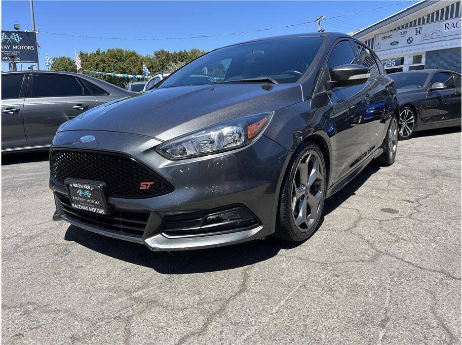 2018 FORD Focus