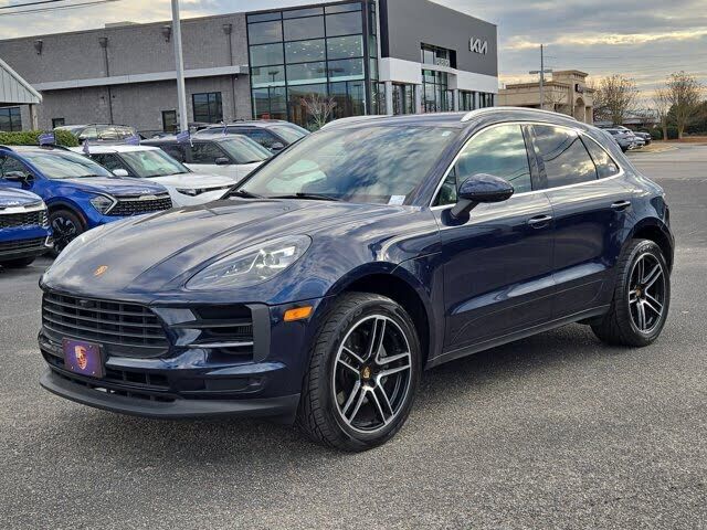 2021 PORSCHE Macan