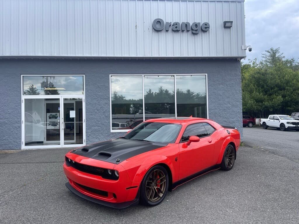 2020 DODGE Challenger