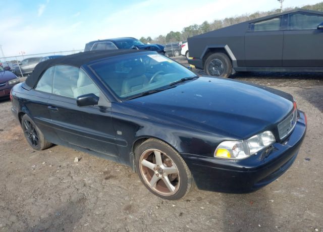 2004 VOLVO C70