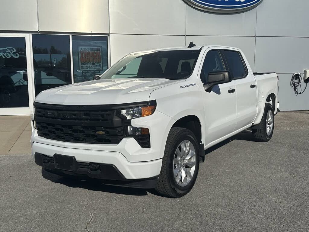 2023 CHEVROLET Silverado