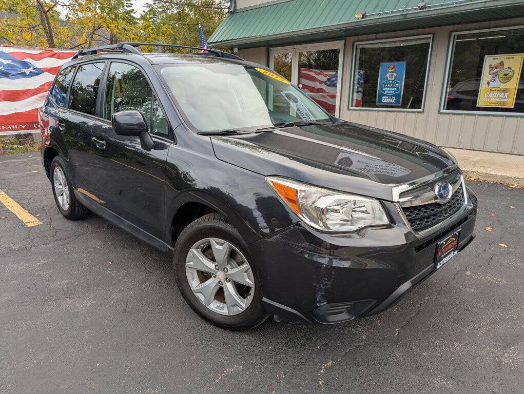 2015 SUBARU Forester