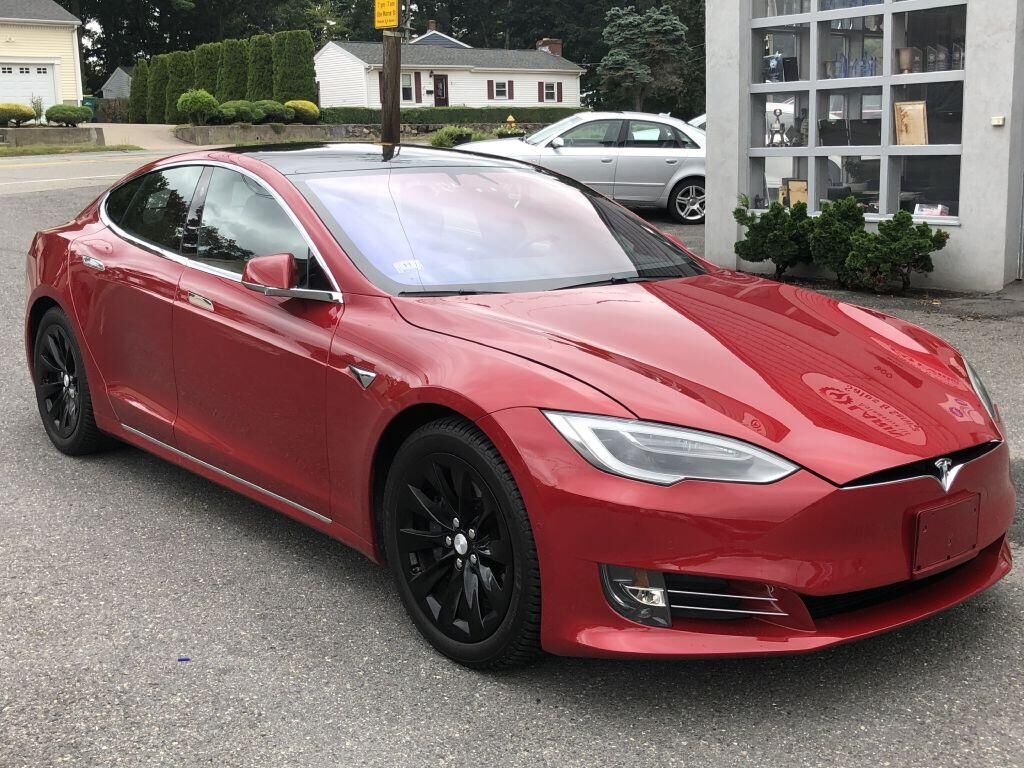 2017 TESLA Model S