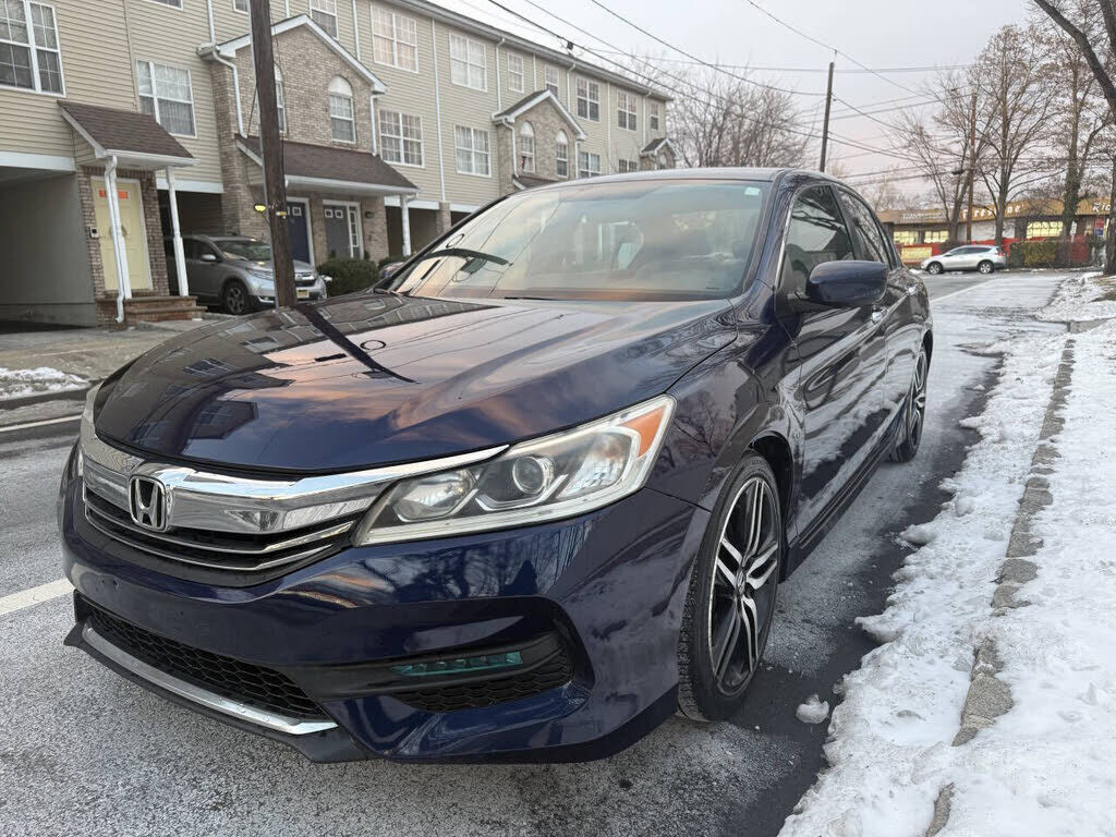 2017 HONDA Accord