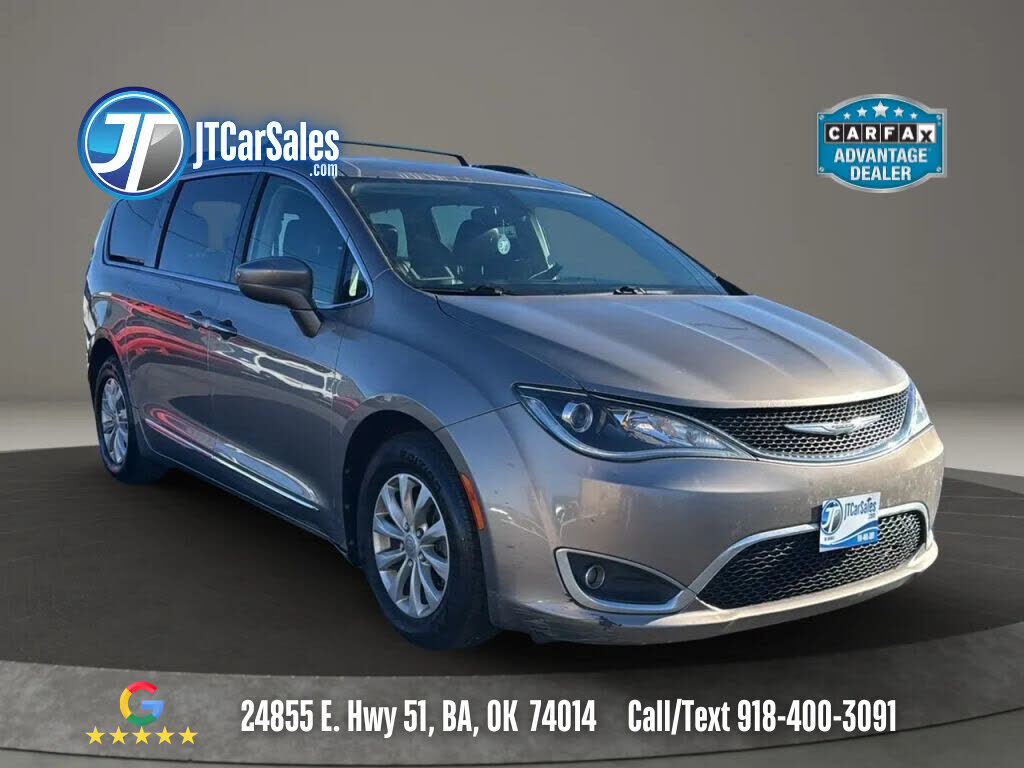 2017 CHRYSLER Pacifica