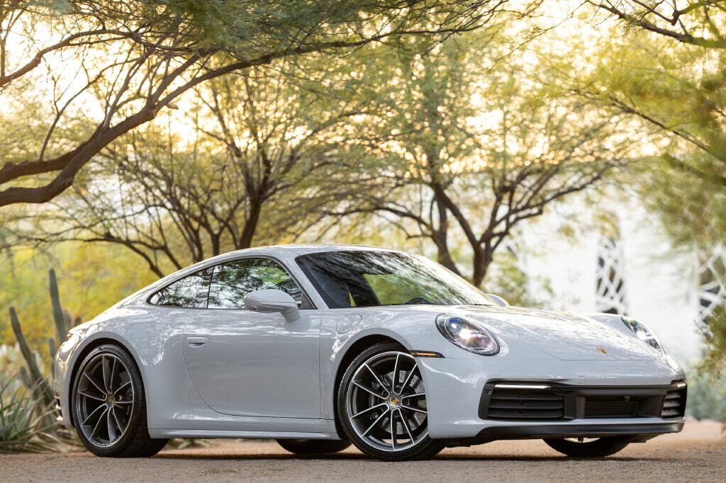 2024 PORSCHE 911